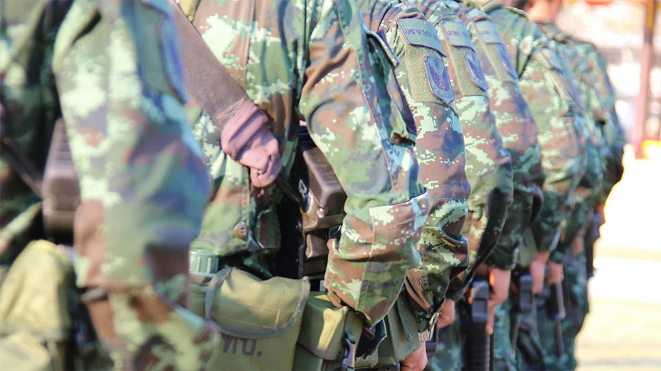 陸軍下士沉迷賭博欠債 向長官坦承被送軍法偵辦