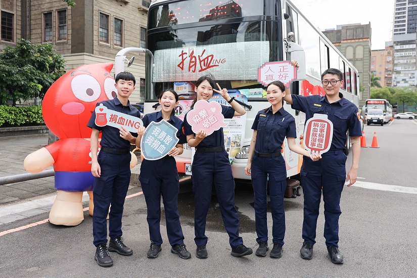 北市警局慶祝113年警察節擴大舉辦捐血活動獲民眾熱情響應