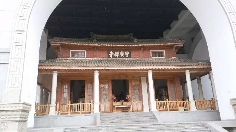 臺中寶覺寺前寺廟務人員利用職務盜用公款  