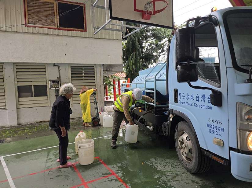 強颱康芮侵臺　台水戮力搶災 供水端全面復水