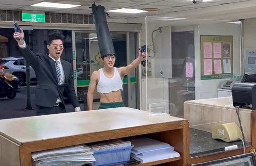 銀行搶匪假扮「獵人」與警察「猜猜拳」對峙