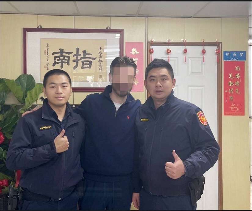 身無分文「警急」馳援！澳男來台渡假 饑寒交迫中暖警伸出援手