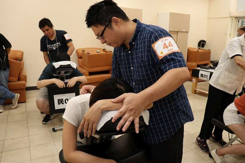 全國第一!北市勞動局「神之摩手」視障按摩大賽熱烈報名中