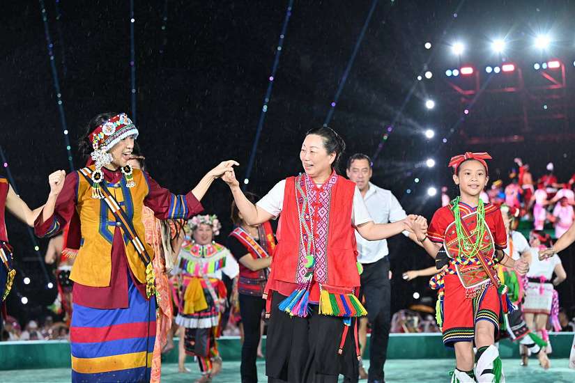 SERA之夜｜ 2025 太平洋南島聯合豐年節盛大揭幕 七大樂舞文化齊放 徐榛蔚邀請大家感受最熱情的聯合豐年節