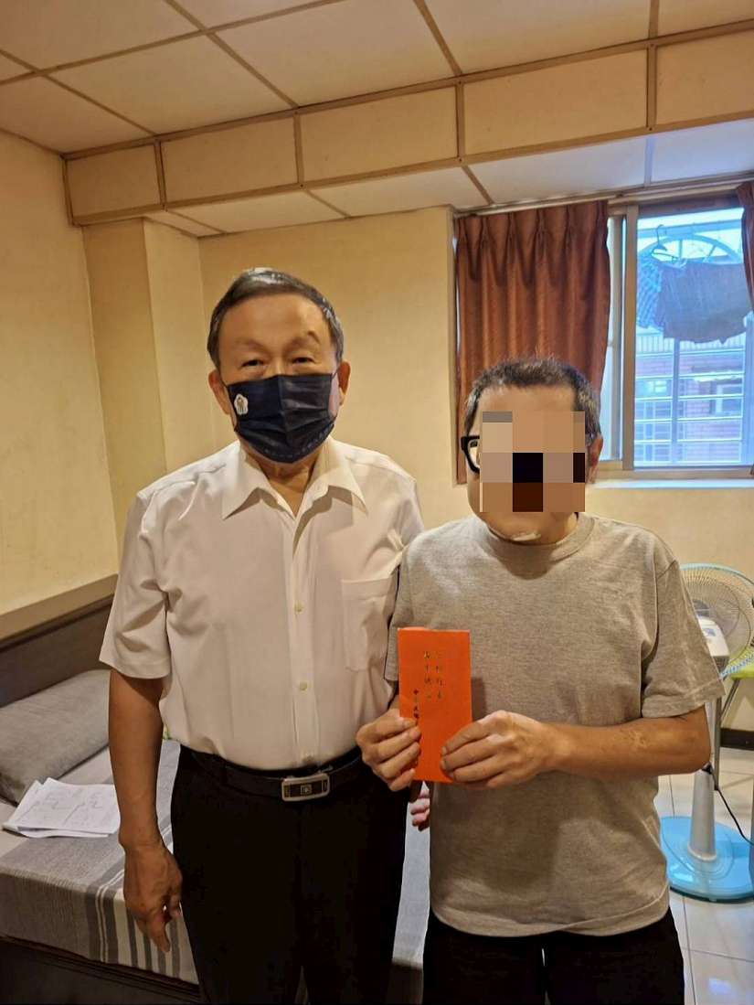 莫忘世上苦人多 愛心絕不落人後