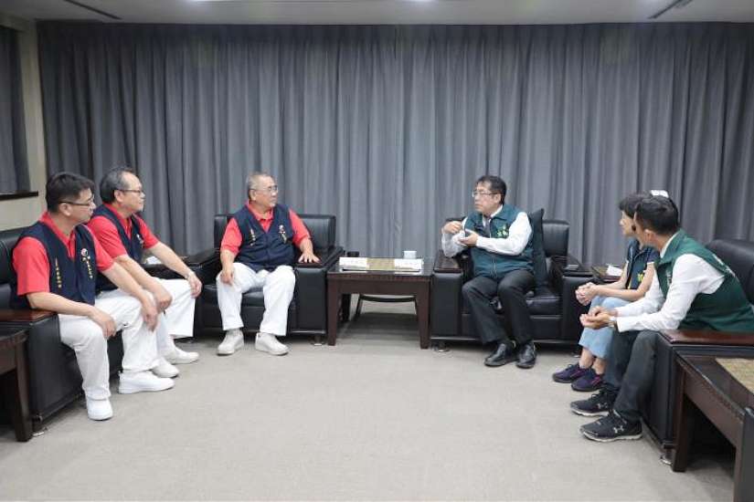 攜手議會加速復原，黃偉哲：府會團結幫助災民