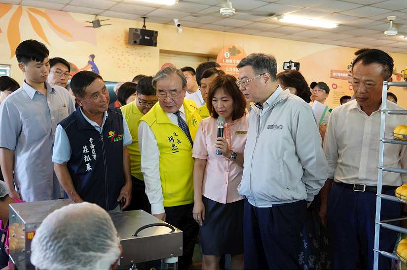行政院卓院長訪視嘉義縣番路鄉農會 宣布已核定第二期冷鏈計畫