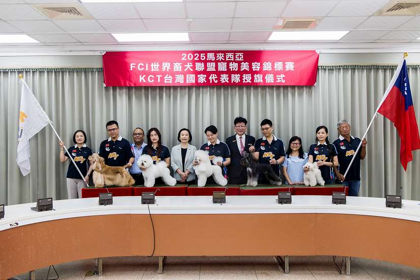 寵物美容台灣代表隊勇奪世界冠軍 專業團隊為國爭光，帶回最高榮譽
