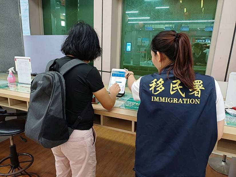 十一長假陸客湧入金門觀光 移民署加強通關服務並宣導TWAC填報