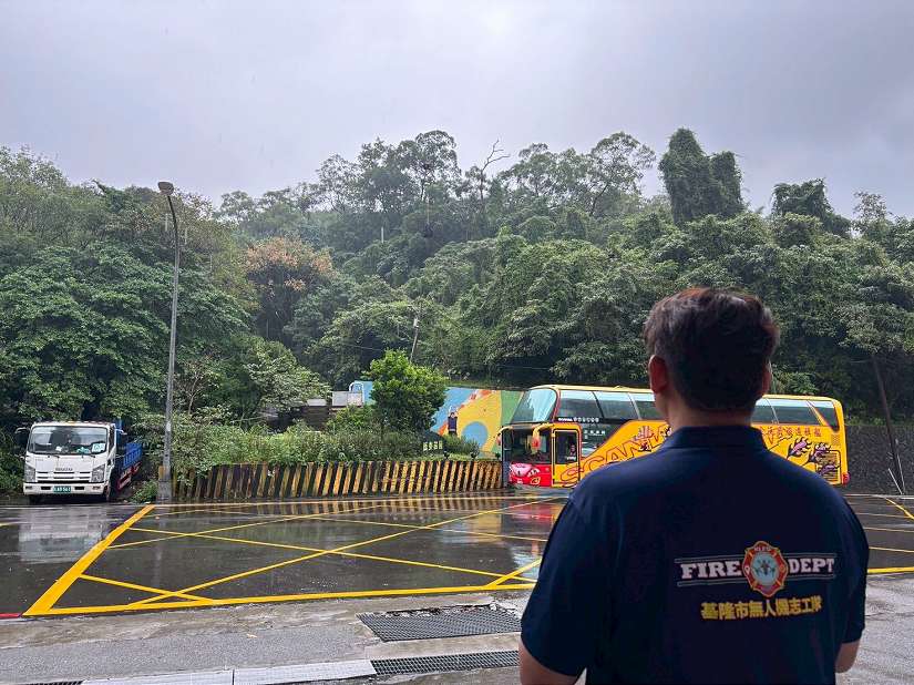 從天而降的救援力量！中央警大參訪基隆消防無人機基地