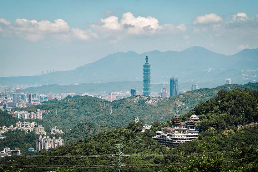 走靜貓空賞美景、品茶香 打卡送好禮再抽iPhone 17 Pro
