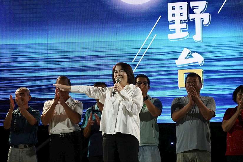 「小島野台」首度登場 結合無人機展演點亮小琉球夜空