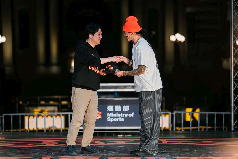 總統盃全民運動賽事－街舞大賽首登凱道前 賴清德總統親臨加油　街頭女戰士Honey J領銜夢幻評審團