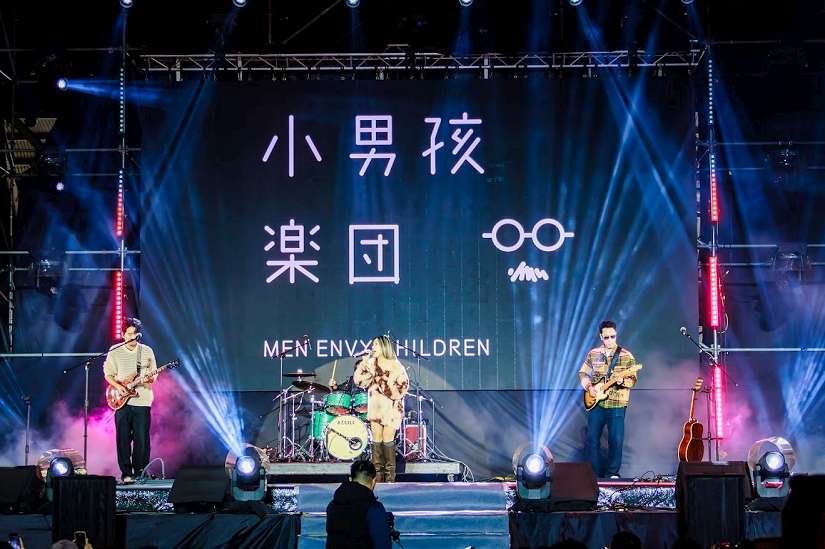 2025苗栗耶誕城熱度不減 第三夜「Chill吼狂歡」全樂團之夜 青春HIGH翻天