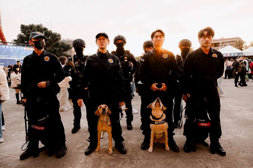 五月天台中首場演出圓滿落幕 中市新聞局長：滾動優化整備迎接跨年高峰