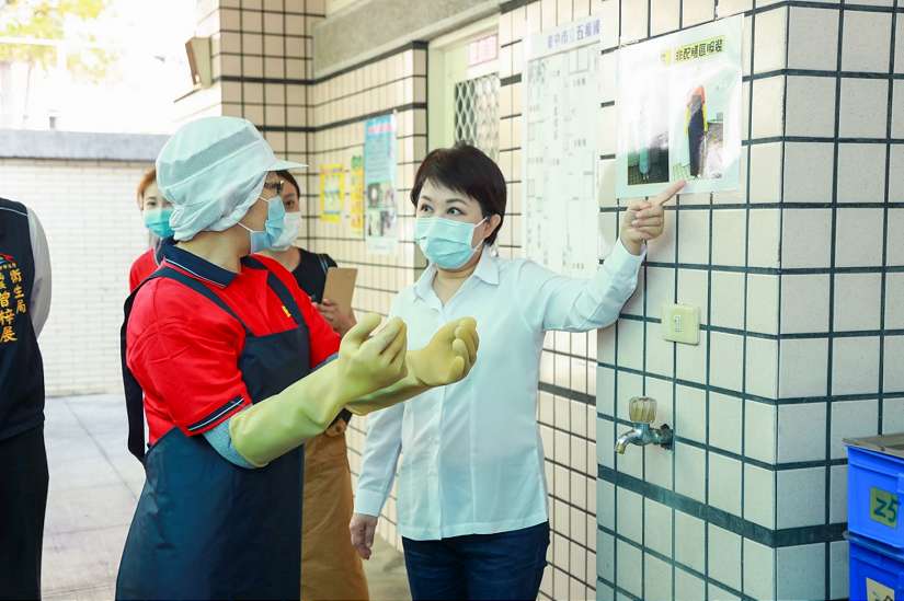 中市擴大營養午餐補助追加近12億！盧市長宣布加碼納入三對象弱勢生