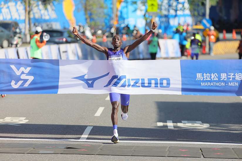 2026新北市萬金石馬拉松今晨開跑 肯亞男子Enock ONCHARI與女子Catherine CHEROTICH奪冠