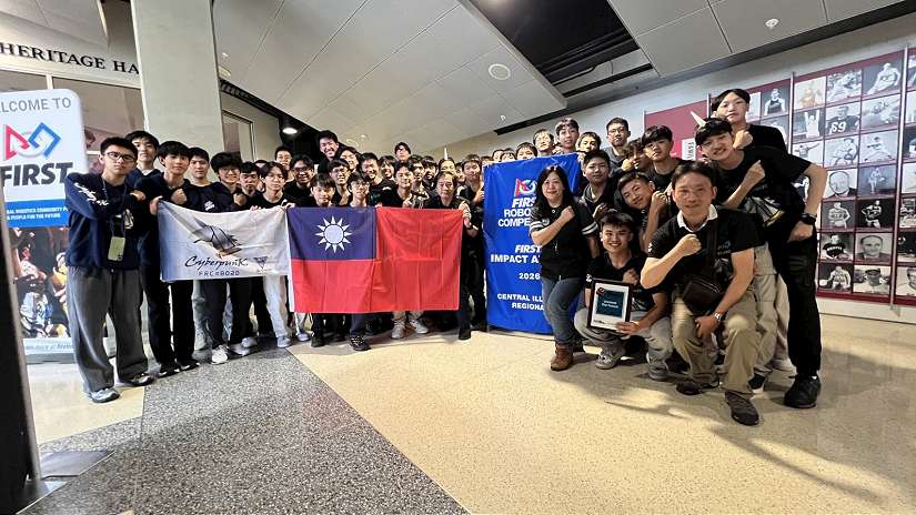 北市FRC機器人團隊國際競賽再創佳績  建中勇奪「卓越影響力獎」，晉級美國休士頓世界總決賽