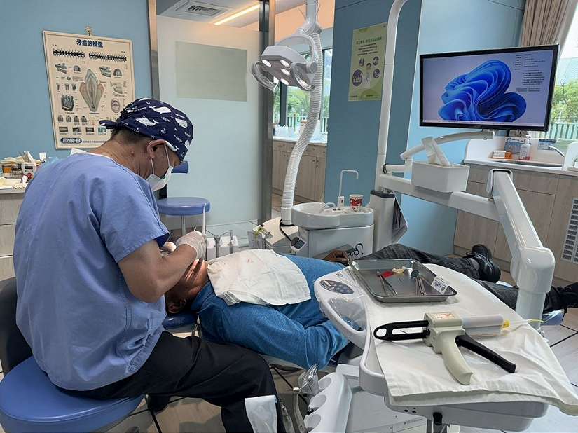 屏東縣115年「中低收入老人補助裝置假牙」開始受理 符合資格的縣民可以申請補助