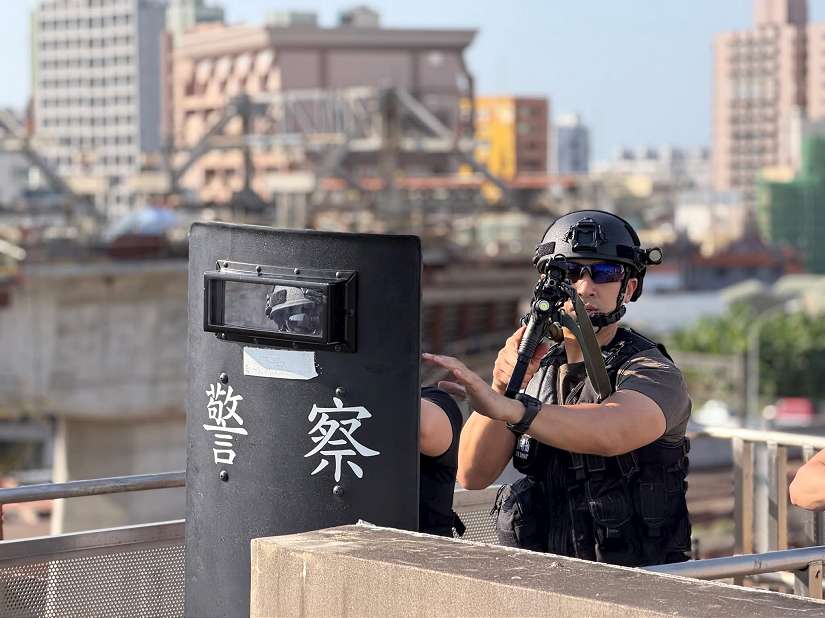 嘉市警靖勇專案實警演練  守護市民安全