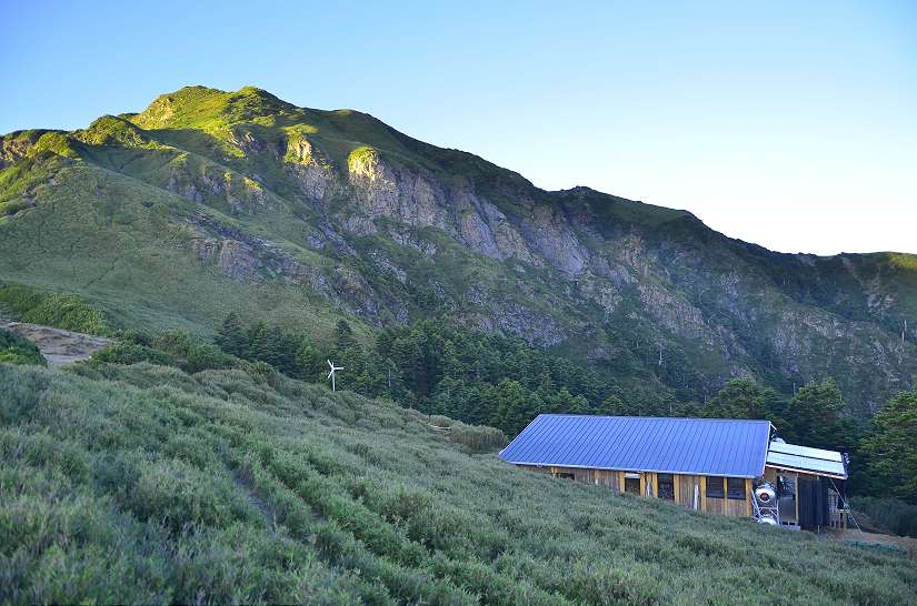 會呼吸的山屋 太魯閣國家公園奇萊山屋完工 兼顧綠能、環保與登山安全 8月試營運